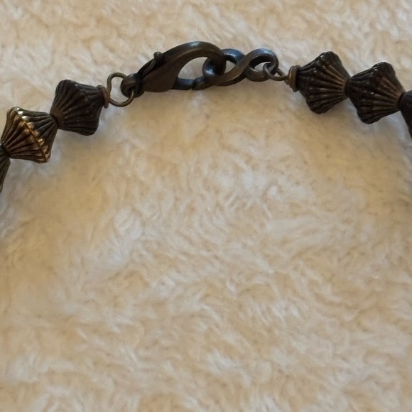 Elegant Tiger’s eye /brass glass Multi-Strand Necklace - Picture 5 of 7